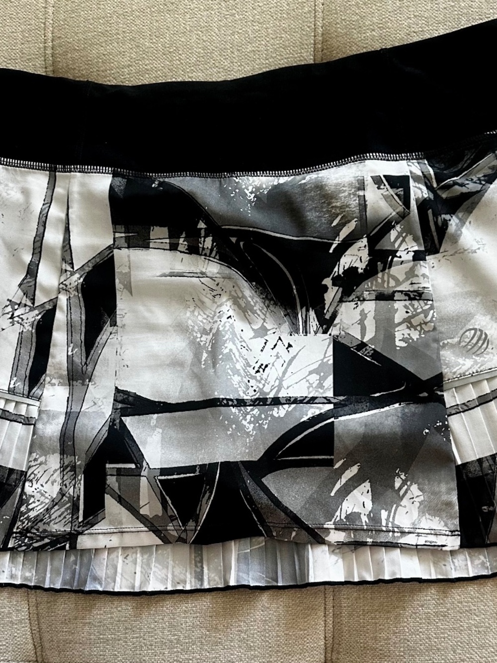"RPG" Tennis/Golf/Running Skort Black & White Size Lg